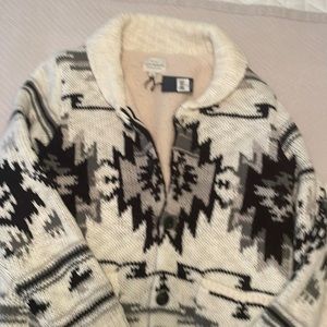 NEW! With tags Mens Lucky Brand sweater